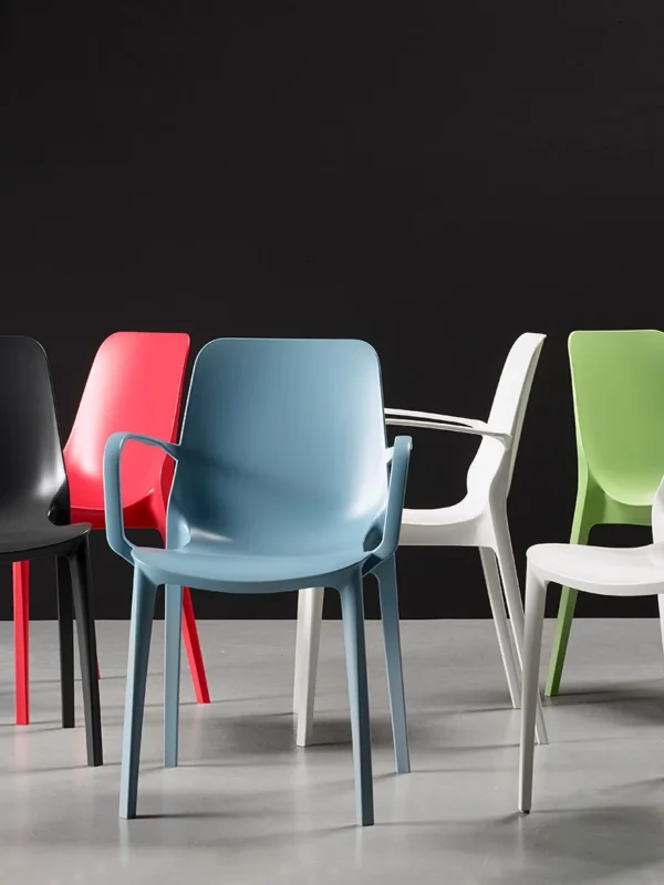 Καρέκλα εξωτερικού χώρου Ginevra σε διάφορα χρώματα – ιδανική για κήπο, pool bar και χώρους φιλοξενίας