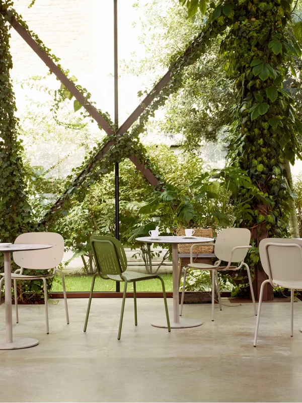 Καρέκλα εξωτερικού χώρου Si-Si Barcode από SCAB Design – ξεχωριστός σχεδιασμός με αρχιτεκτονικό χαρακτήρα