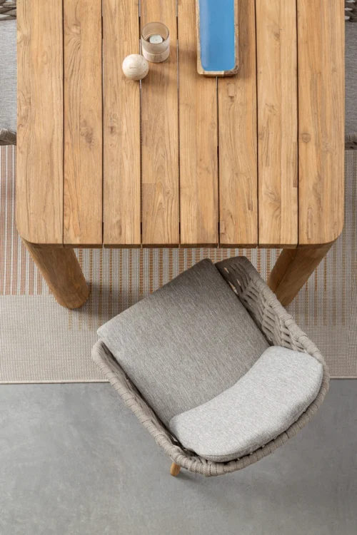 τραπεζι maverick ! teak minimal σχεδίαση, κατάλληλη για κήπο ή βεράντα – διαθέσιμη στο vestal.gr.