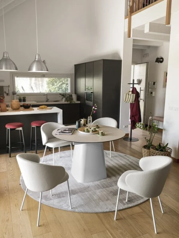 τραπεζι hey gio! minimal σχεδίαση, κατάλληλη για κήπο ή βεράντα – διαθέσιμη στο vestal.gr.