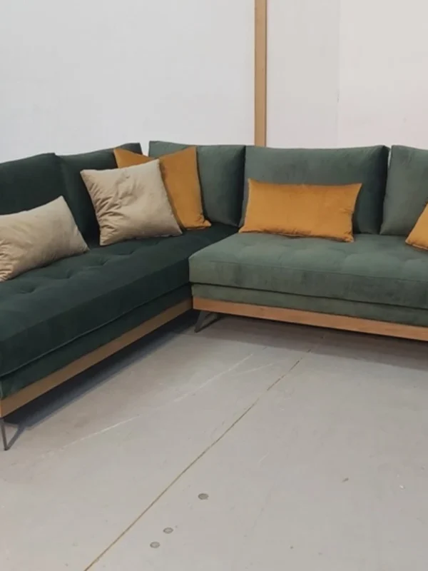 Εκθεσιακός καναπές σαλονιού Stone σε γωνιακή διάταξη με αποθηκευτικό χώρο