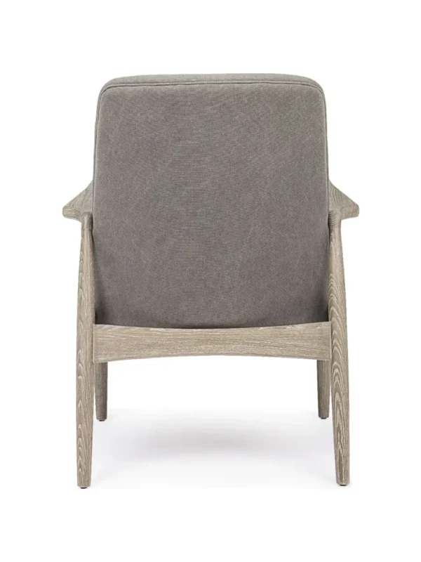 Γκρι πολυθρόνα lounge με ξύλινο σκελετό σε φυσική απόχρωση και μαύρο δερμάτινο κάθισμα, μπροστινή όψη.