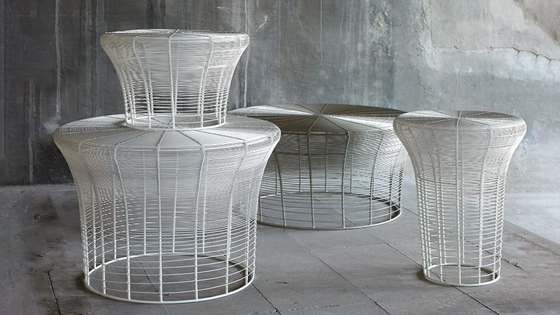 Τραπεζάκι Aram Outdoor wire side and coffee tables in multiple sizes for hospitality spaces